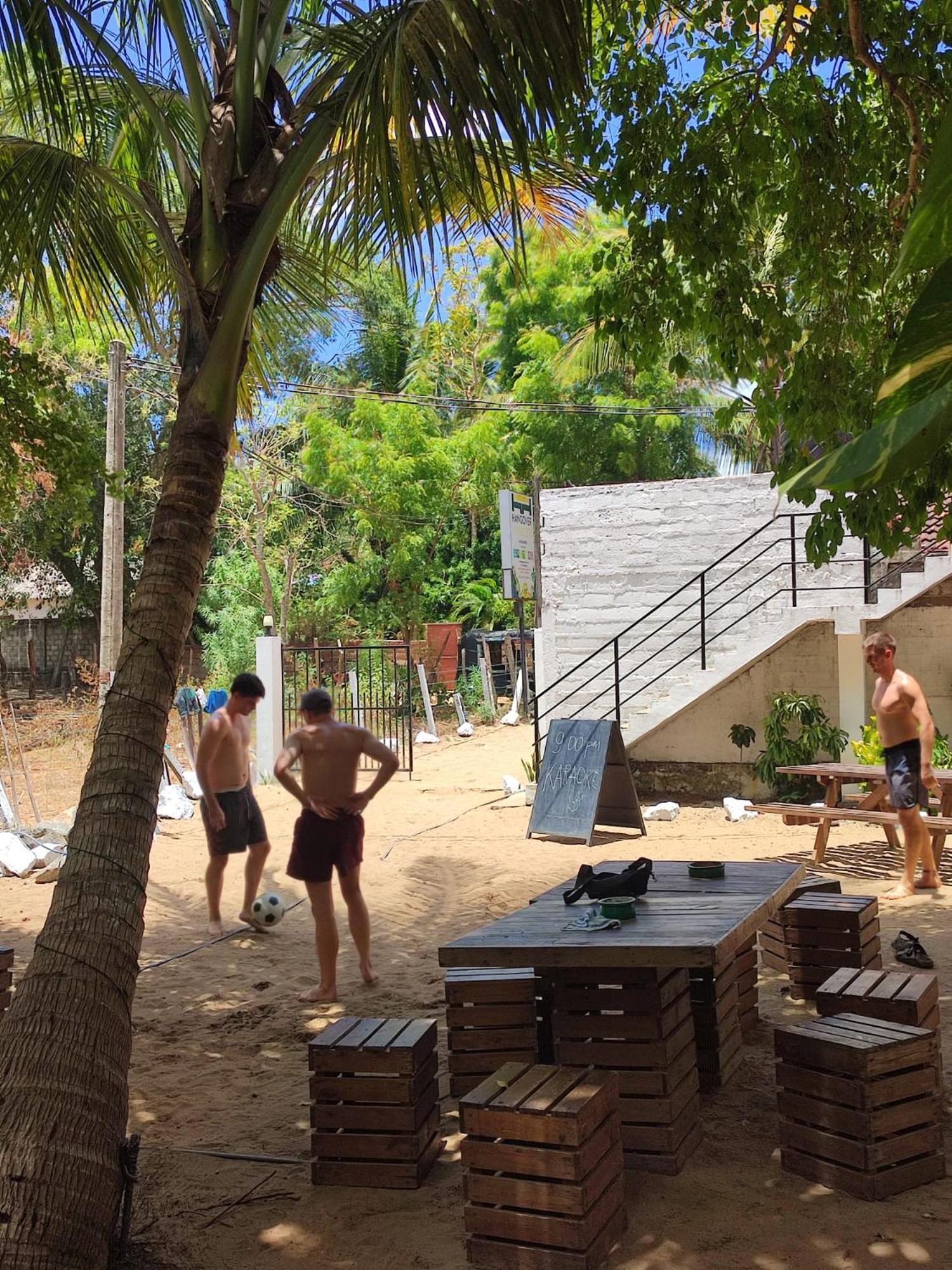 Hangover Hostels อารูกัมเบย์ ภายนอก รูปภาพ